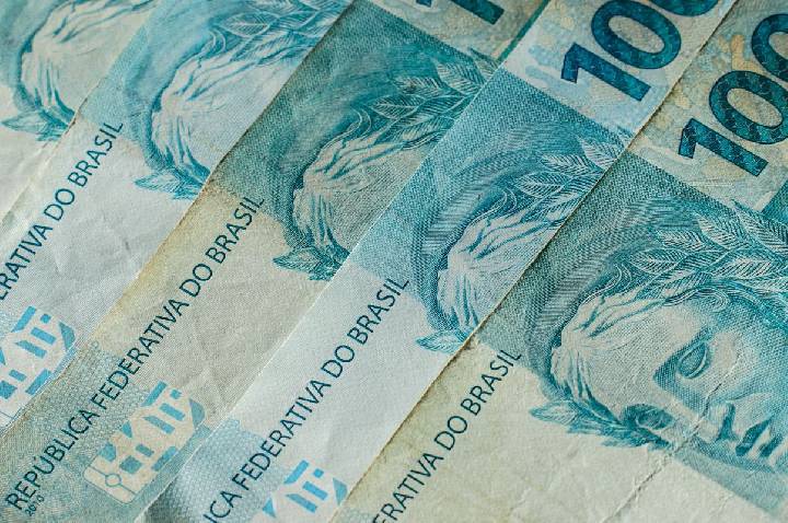 CMN amplia em R$ 2 bi limite de crédito a estados e municípios