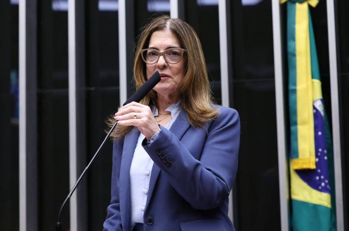 Comissão aprova projeto que amplia inclusão de pessoas com autismo no trabalho