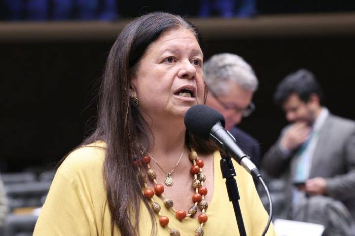 Comissão aprova projeto que reconhece a Seleção Brasileira como símbolo da cultura nacional