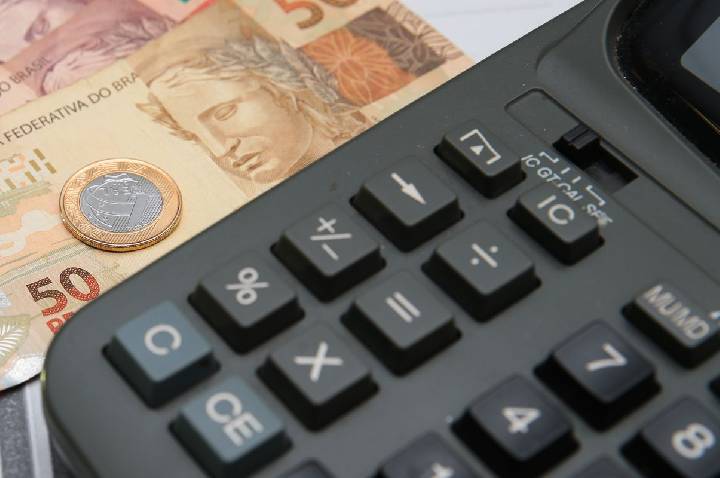 Mesmo com guerra, Ipea prevê crescimento de 1,8% do PIB