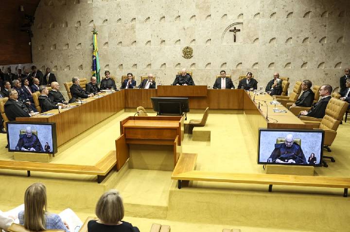 Moraes libera para julgamento ação que pede limites para delação 