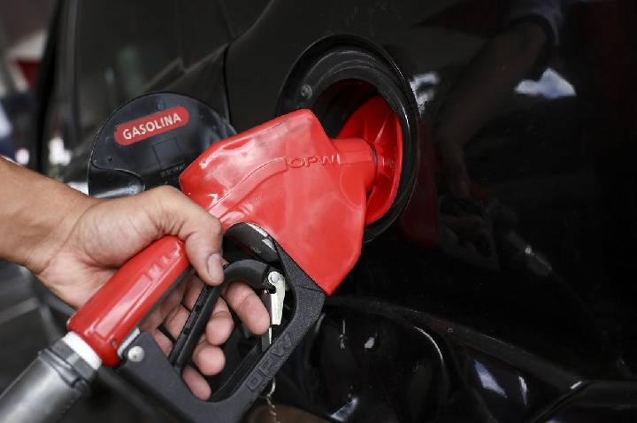 Nova lei aumenta penas para furto e roubo de combustíveis