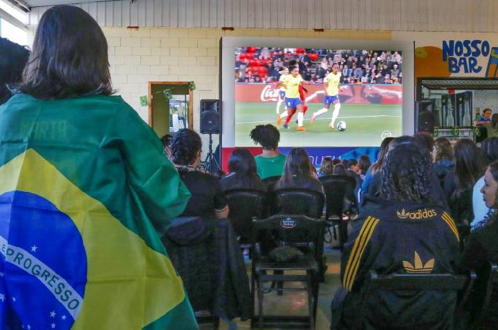 Projeto proíbe narradores e comentaristas de divulgar cotações de apostas em transmissões esportivas