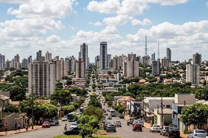 Semana começa com possibilidade de tempestades em algumas regiões de MS