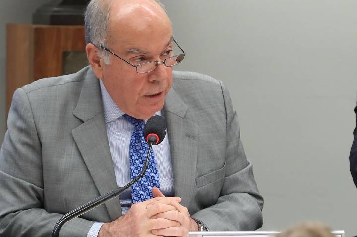 Vieira encontra Rubio nos EUA após vitória de Lula e fuga de Flávio