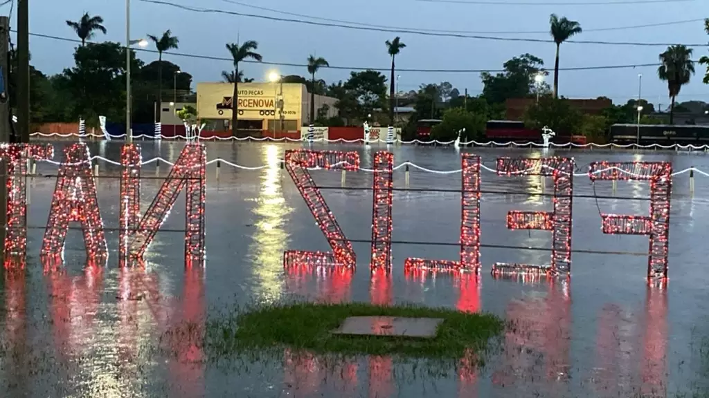Temporal severo causa destruição e alagamentos no sudeste de Mato Grosso do Sul nesta sexta