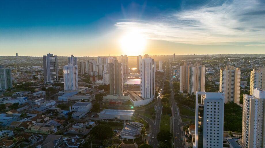 Calor intenso marca a quarta-feira e temperaturas podem chegar a 39°C em MS