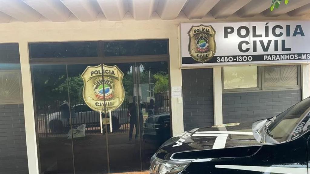 Armados e encapuzados, ladrões roubam carros com mercadorias do Paraguai em Ponta Porã